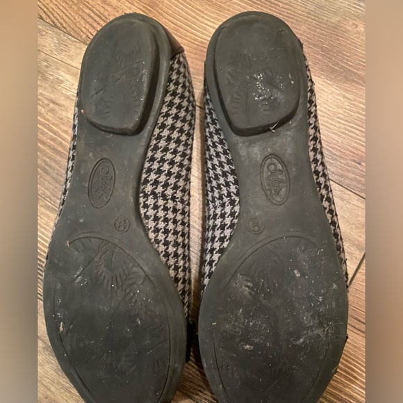 Solos Flats Size 9 - Picture 7 of 8